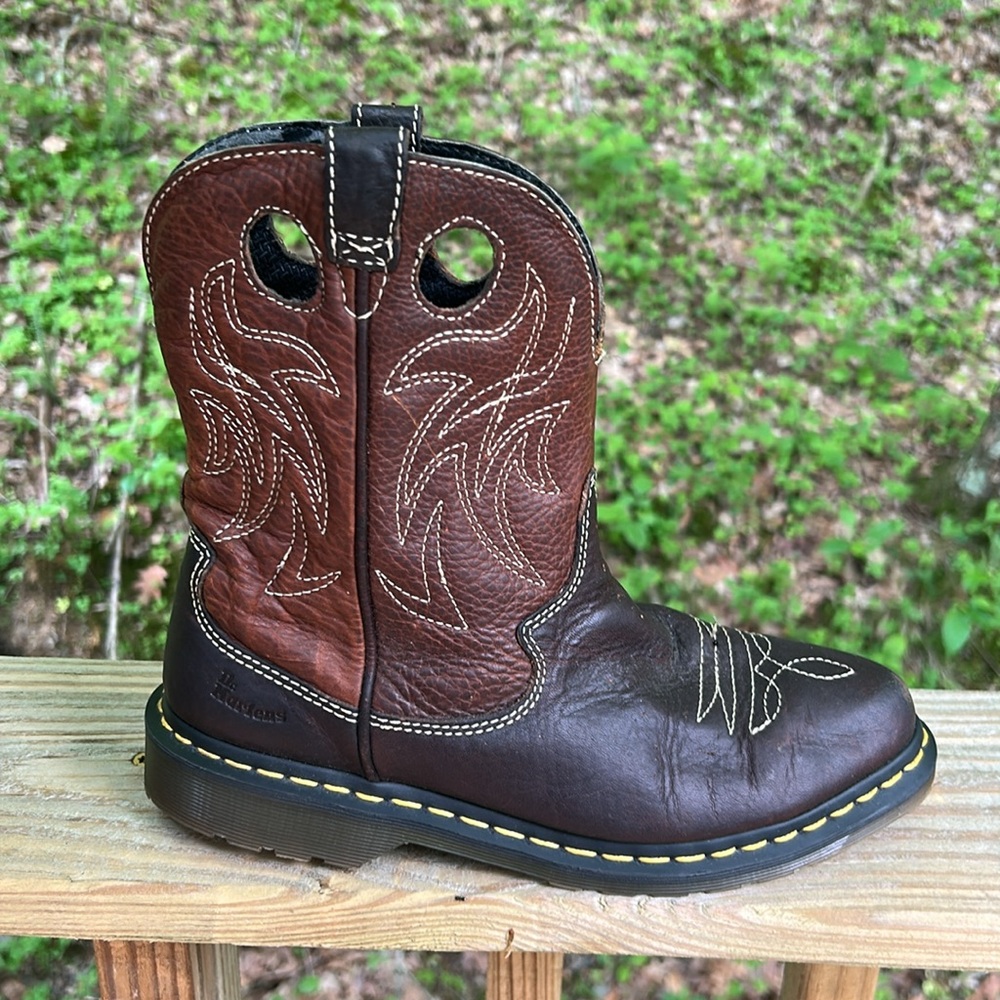 Dr. Martens Brown Leather Western Heeled Boot - Picture 4 of 11